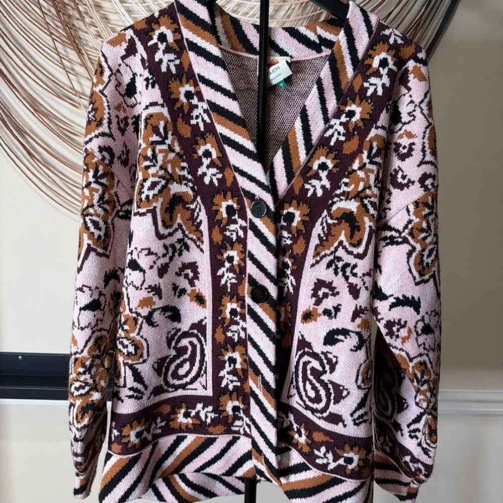 Patterned Button-Front Cardigan Sweater in Pink and Brown